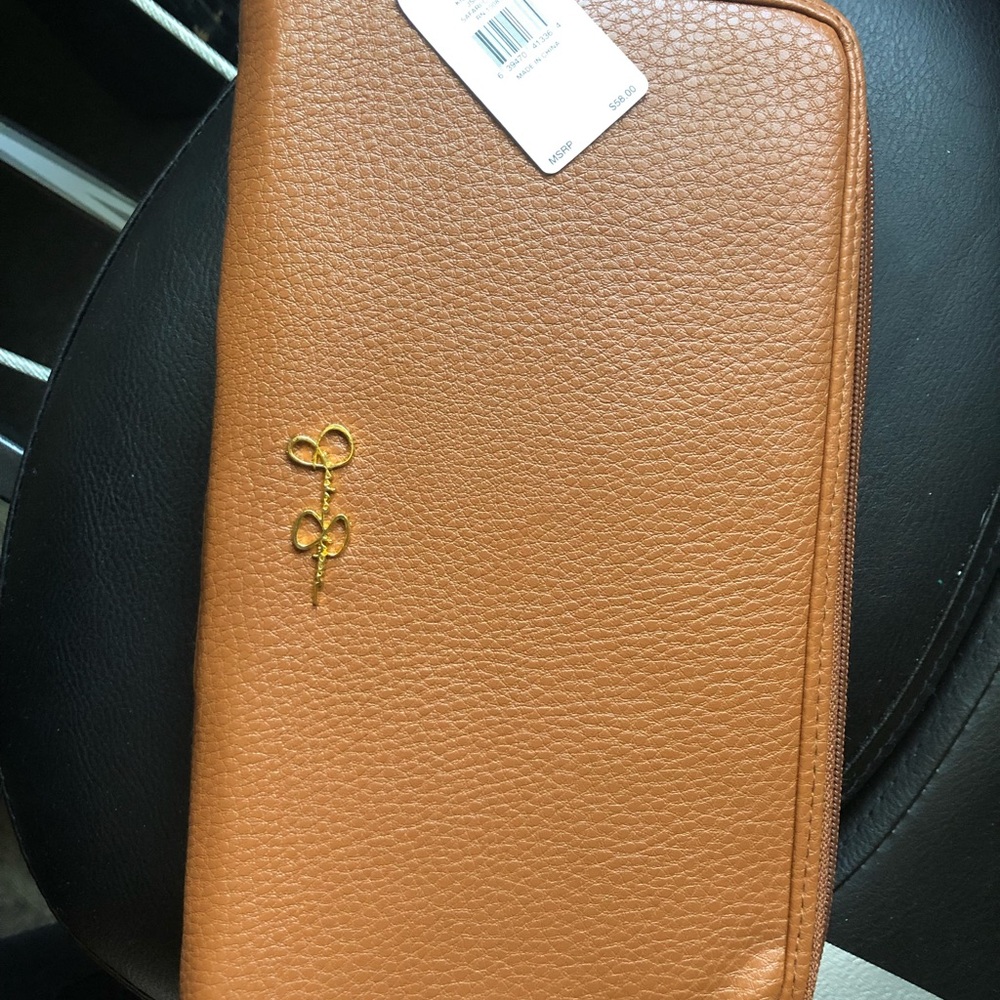 Jessica Simpson Wristlet Clutch- NEW